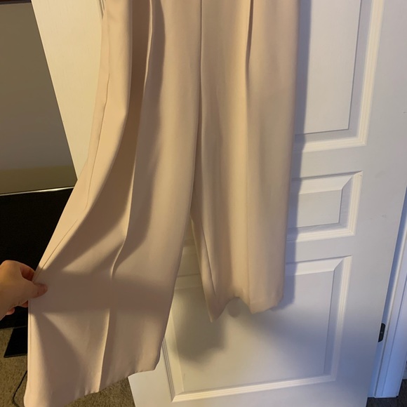 Le Chateau Jumpsuit. - Picture 5 of 8